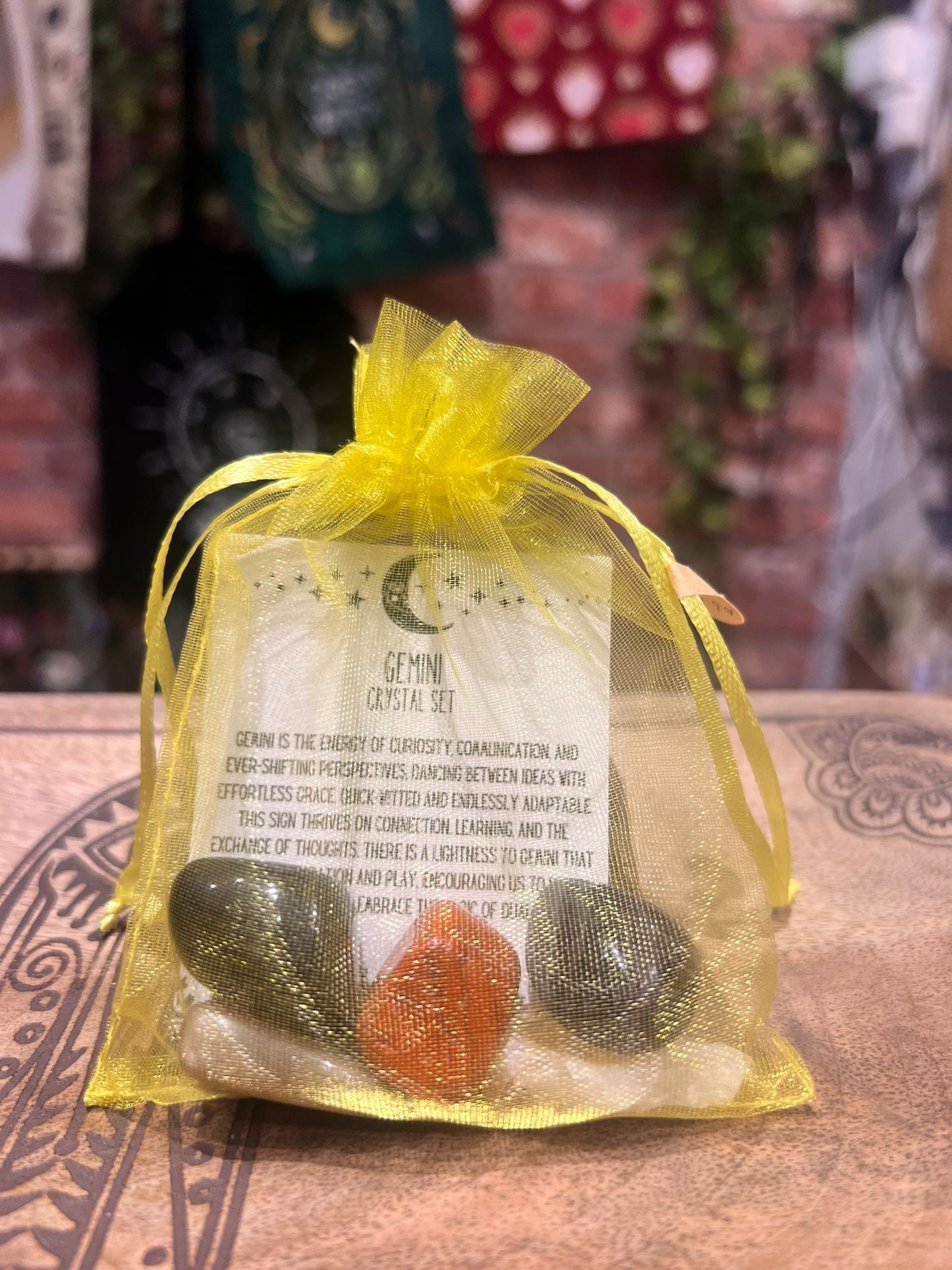 Gemini Crystal Horoscope Set
