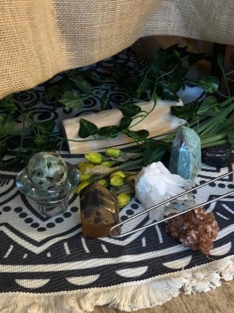 Crystals & Chakra Healing Workshop - COMING SOON - The Hare and the Moon