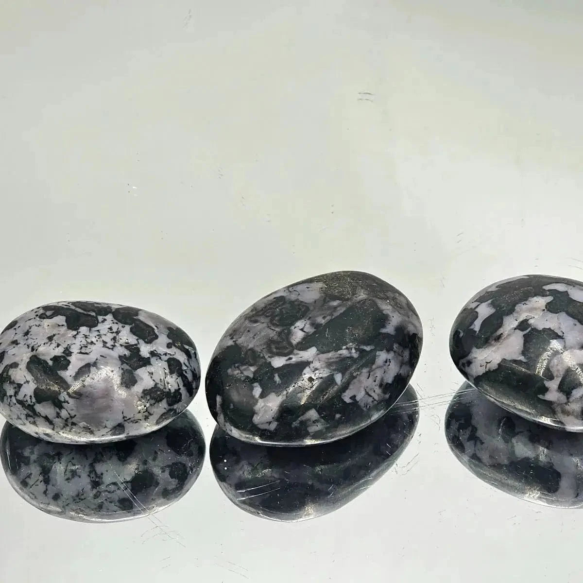 The Hare and The Moon Crystals Indigo Pebble Stone -
