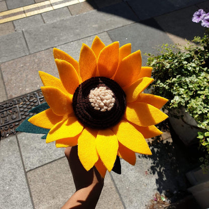 Large Felt Sunflower - LFSF - The Hare and the Moon