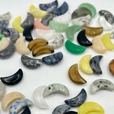 MINI CRYSTAL MOONS - VARIOUS STONES AVAILABLE - MOON6