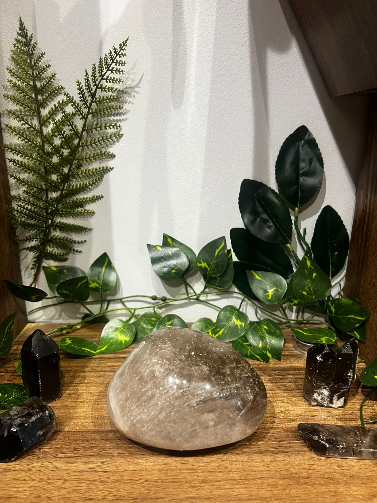 Large Smokey Quartz Pebble - The Stone of Invisibility -  Sqp1