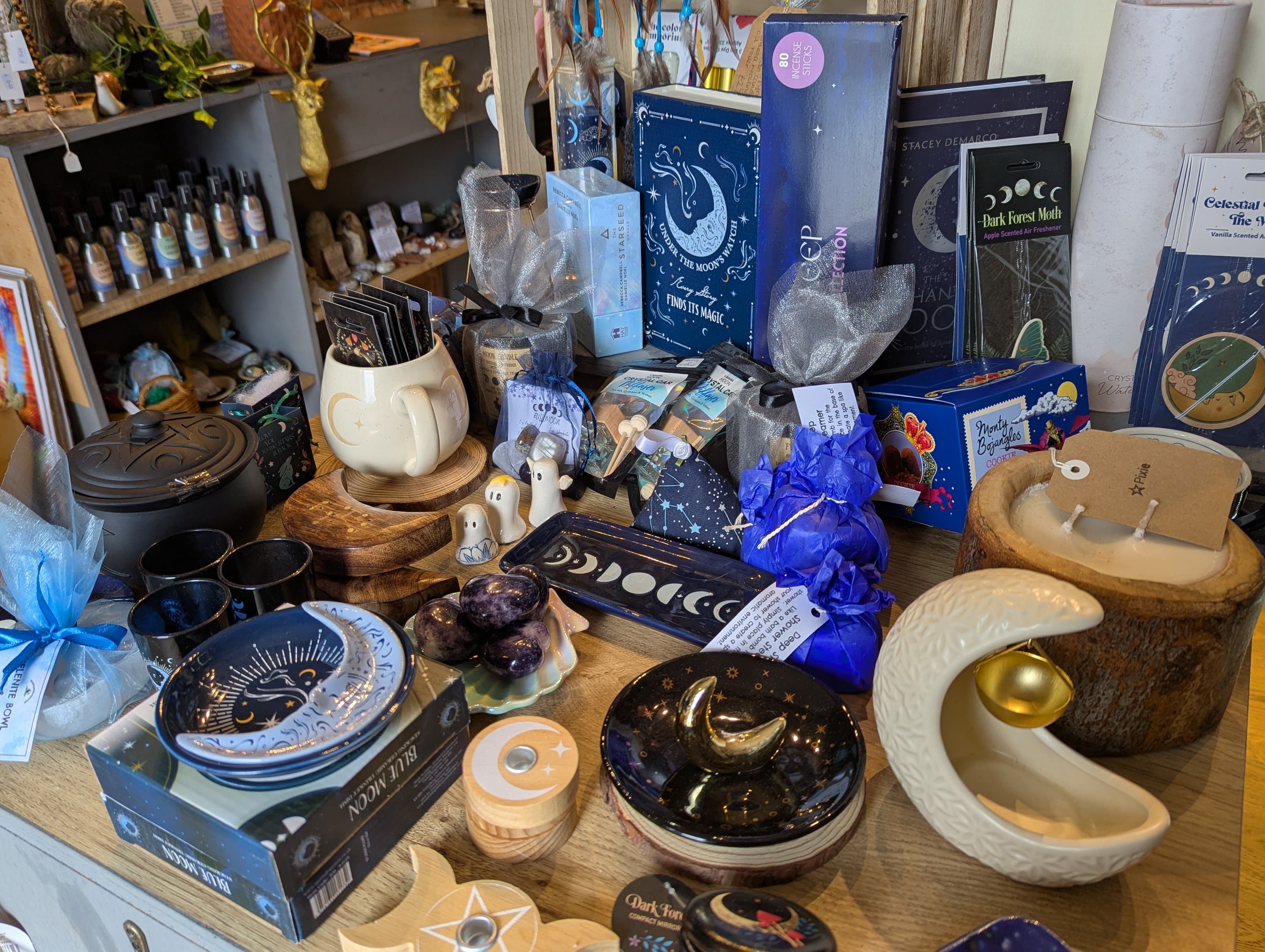 yoga studio twickenham
spiritual and wellness hub
crystal shop