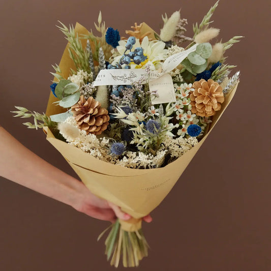 Classic Mixed Bouquet – Silver Frost - Large - DF845