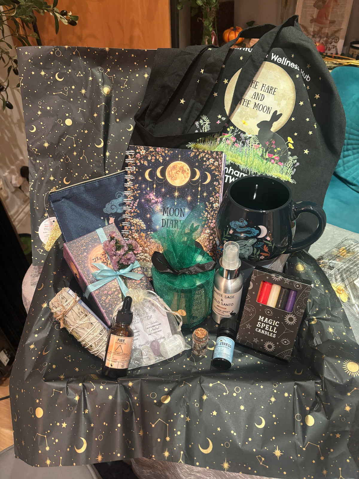 The Hare and the Moon Deluxe Gift Box
