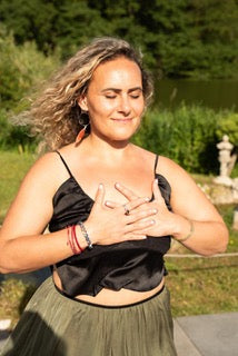 The Pause Between - Spinal Energetics & Embodiment Workshop