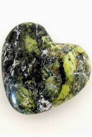 Serpentine Heart - The Stone of Activation & Alignment - SH54