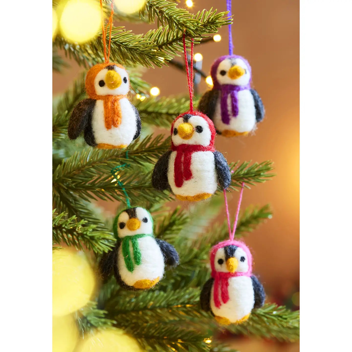 Set of 5 Hanging Felt Penguin Decorations - XM228