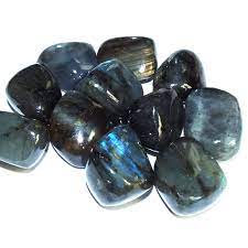Labradorite Tumble Stone - Stone of psychic Discoveries - TS362 - The Hare and the Moon