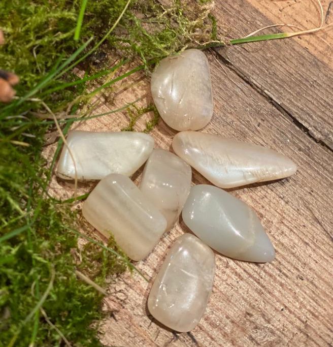 Moonstone Tumble Stone - Stone of Cycles and Balance - The Hare and the Moon