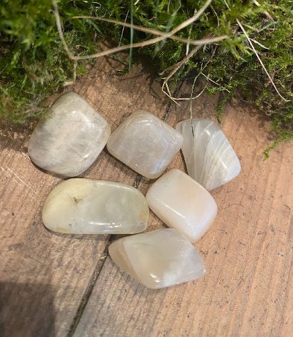 Moonstone Tumble Stone - Stone of Cycles and Balance - The Hare and the Moon