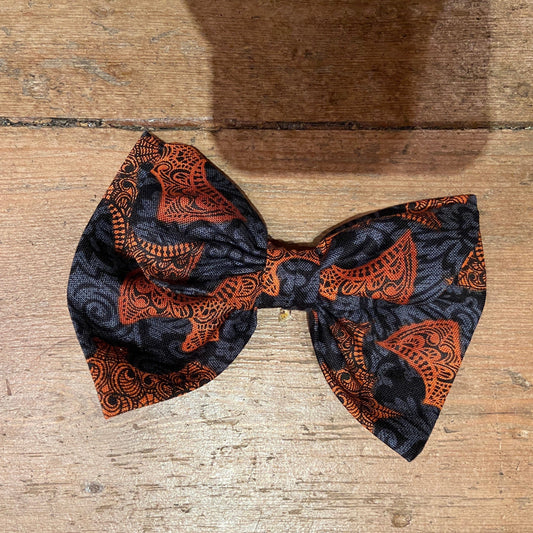 Miss Pretty London hair Accessories Halloween Orange Bats Print Cotton Hair Bow Clip
