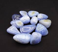 Miss Pretty London UK Limited Crystals Blue Lace Agate Pebble Stone - Stone of Comfort and Support - PS289